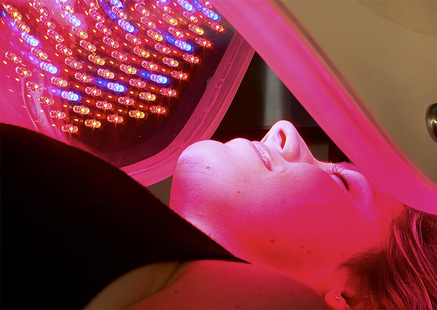 red light therapy treatment rosacea
