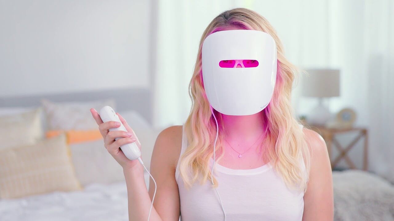 what is the best light therapy mask