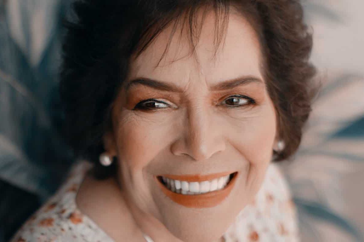 older women makeup